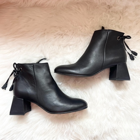 New! ELENA Square Heel Ankle Leather Booties - Picture 3 of 8